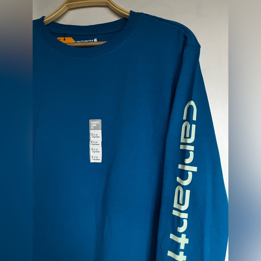 NWT Carhartt Women’s Long Sleeve Logo T-Shirt